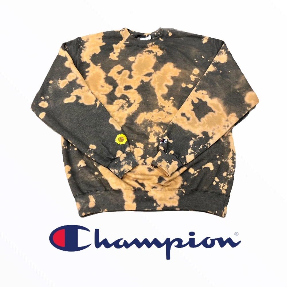 Custom Champion Crewneck 🧡